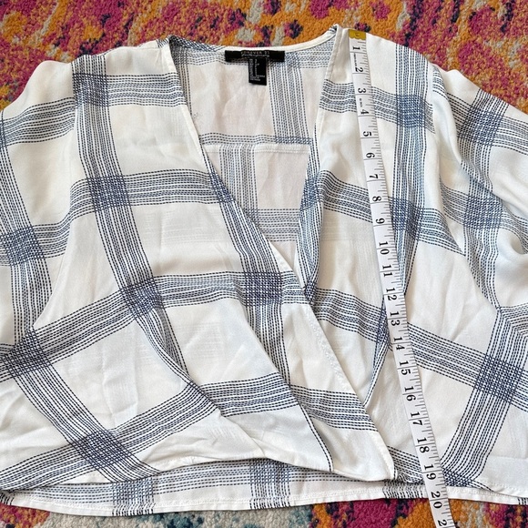 Forever 21 Blue and White Plaid Blouse - Picture 4 of 5